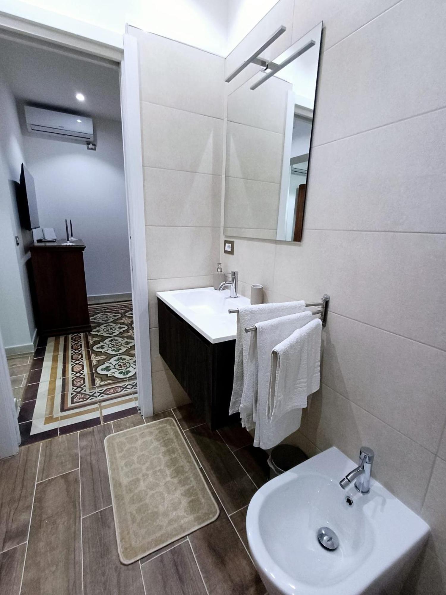 San Marco Apartment บารี ภายนอก รูปภาพ